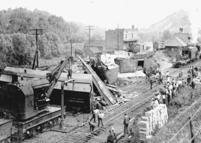 Fion MacCrea 1897 Train Wreak Photo 400x284 - Town Gallery