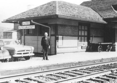 Fion MacCrea BB 15 400x284 - Town Gallery